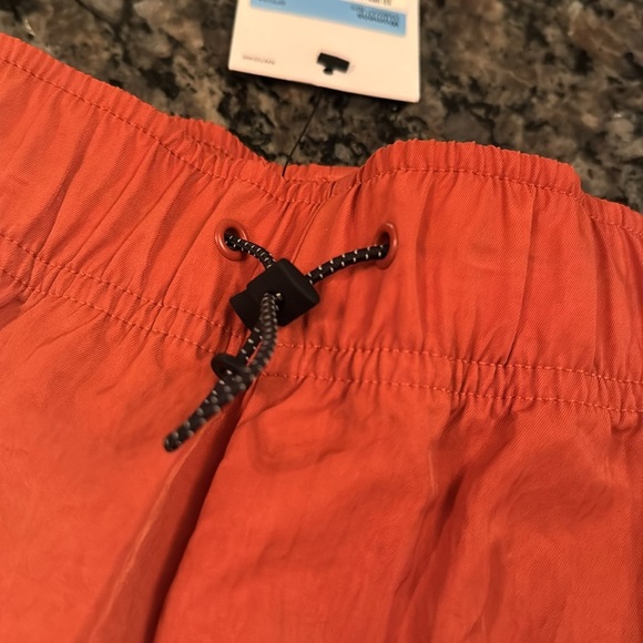 Nike loose fit high rise rust pocket shorts NWT M - Picture 5 of 9